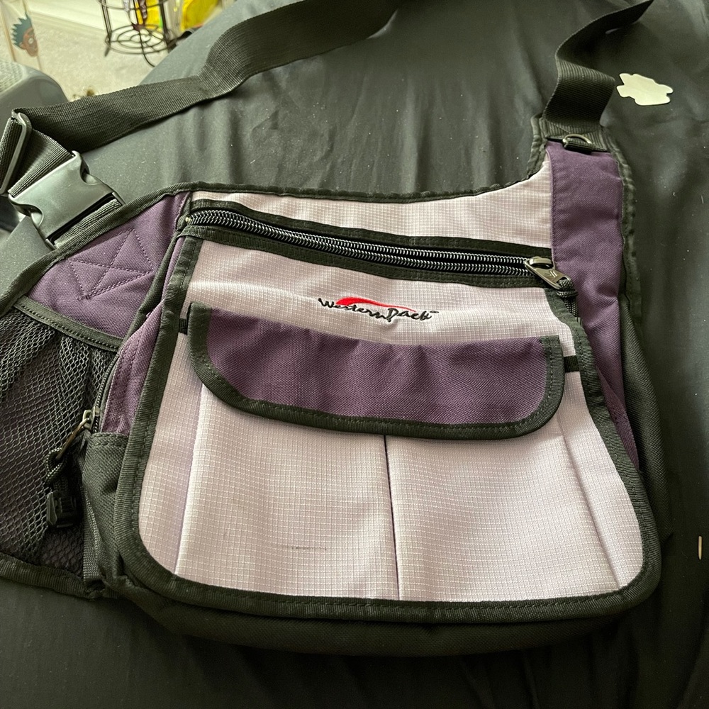 Messenger style bag